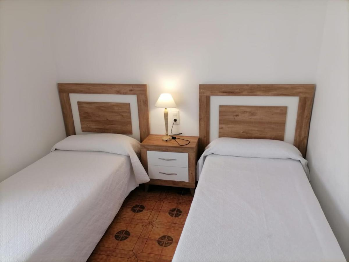 Urbanizacion Bahia Mar Con Piscina Lejlighed Peñíscola Eksteriør billede